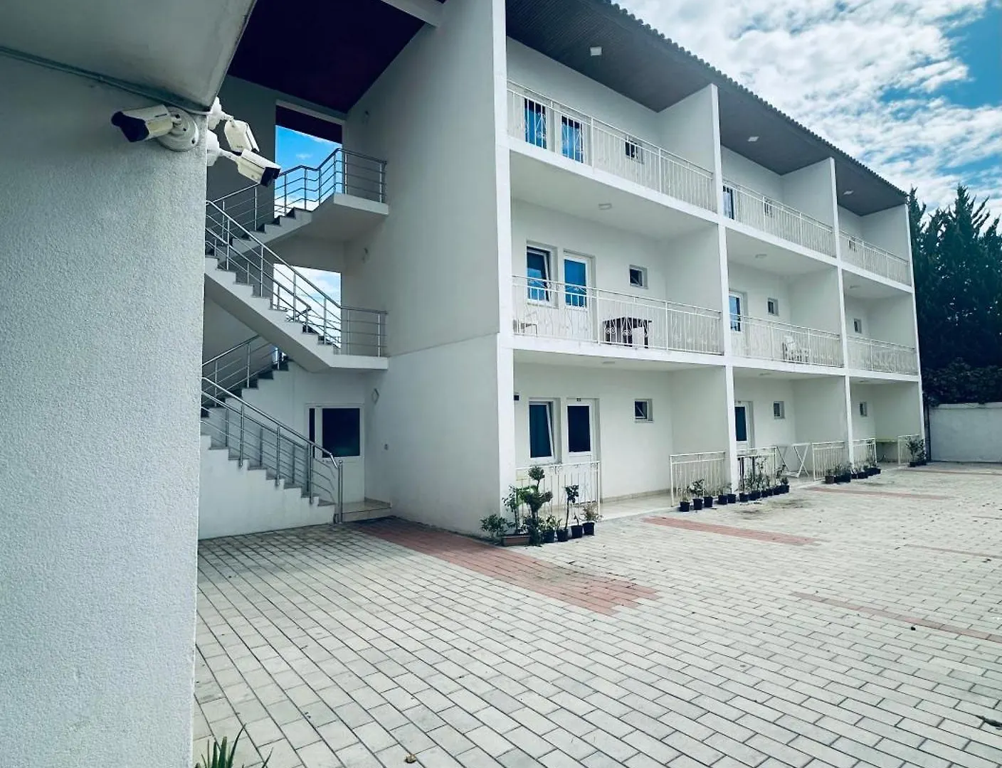 Hotel Lakaj 2 Velipoje