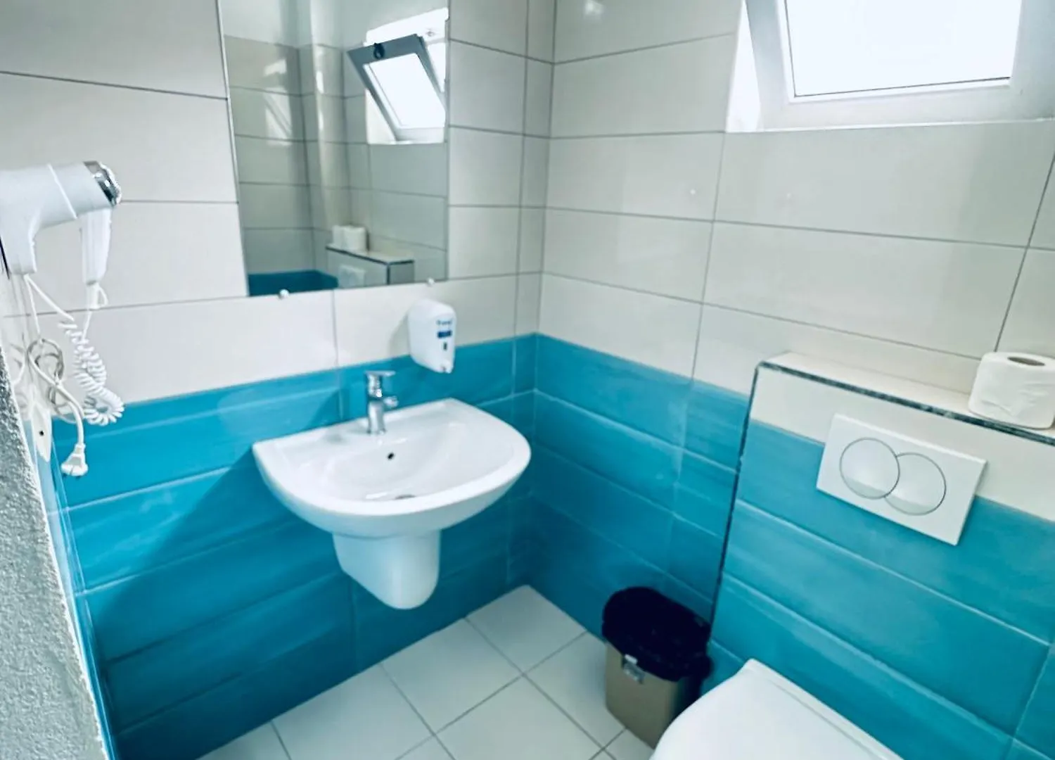 Hotel Lakaj 2 Velipoje 3*,  Albania